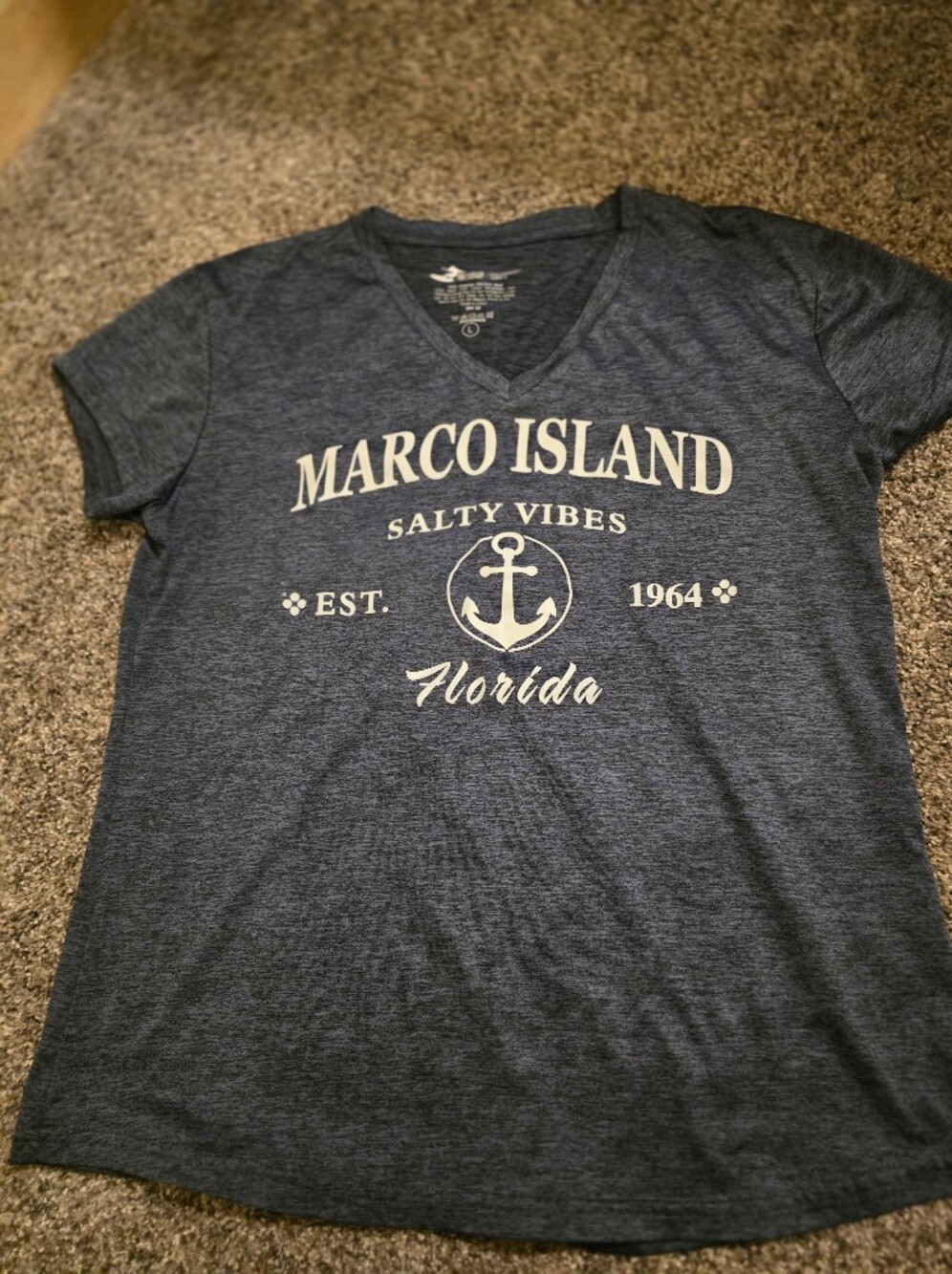 MARCO ISLAND Salty Vibes V-Neck Tee -Poly Navy Large